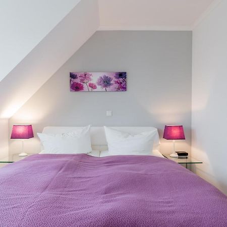 Haus Passat - Ferienwohnungen Ostseebad Nienhagen Exteriör bild