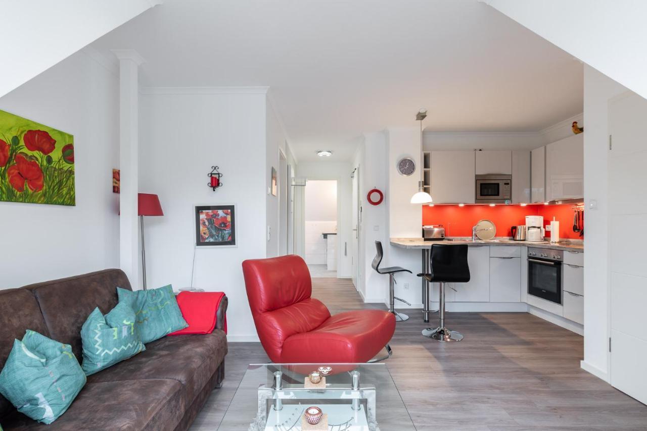 Haus Passat - Ferienwohnungen Ostseebad Nienhagen Exteriör bild